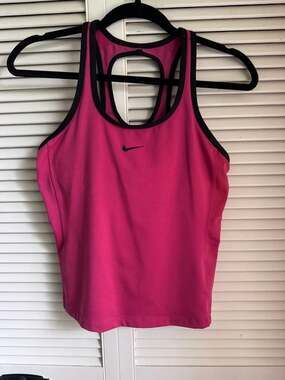 Nike Women's Pink and Black Racerback Dri-Fit Workout Tank Top with Built-In Bra
